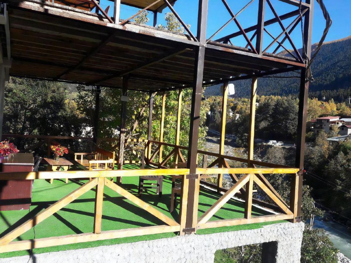 Guest House Mari30 Mestia Exterior foto