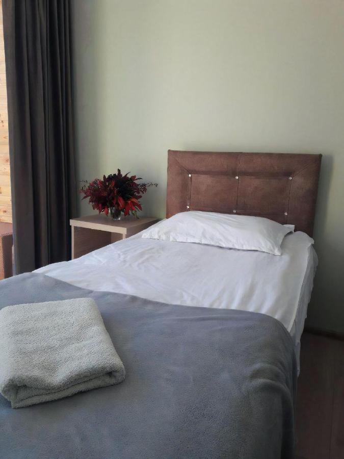 Guest House Mari30 Mestia Exterior foto